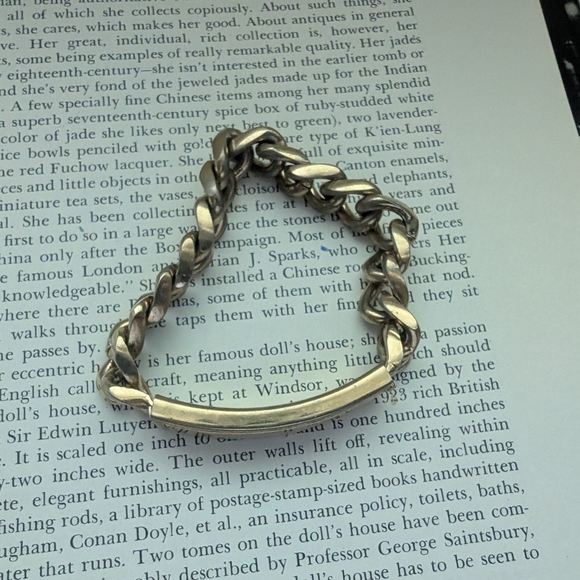 Speidel Gold ID Bracelet Says Jim Or Tim - Picture 5 of 8